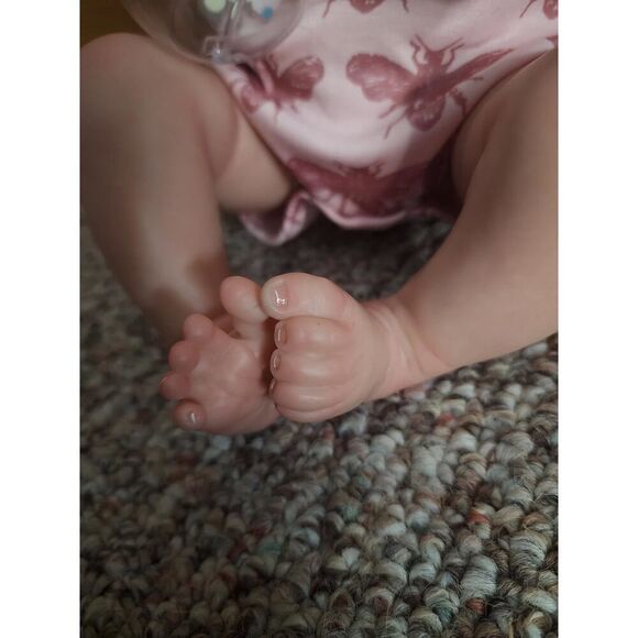 Charex Lifelike Reborn Baby Dolls - 18 Inch Realistic Baby Doll Weighted Newbor - Picture 10 of 15